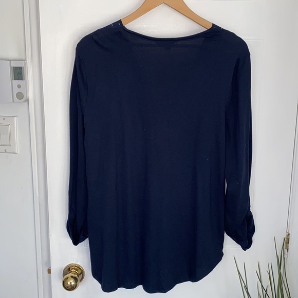 Tommy Hilfiger - Picture 6 of 7